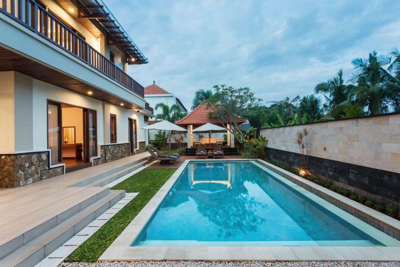 Villa Sabasanti Gianyar Keramas Exterior photo